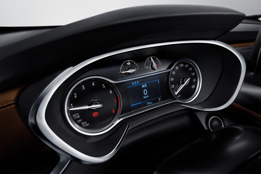 Панель приборов Buick Encore 2019 года  (CN) (фото 10 из 10)
